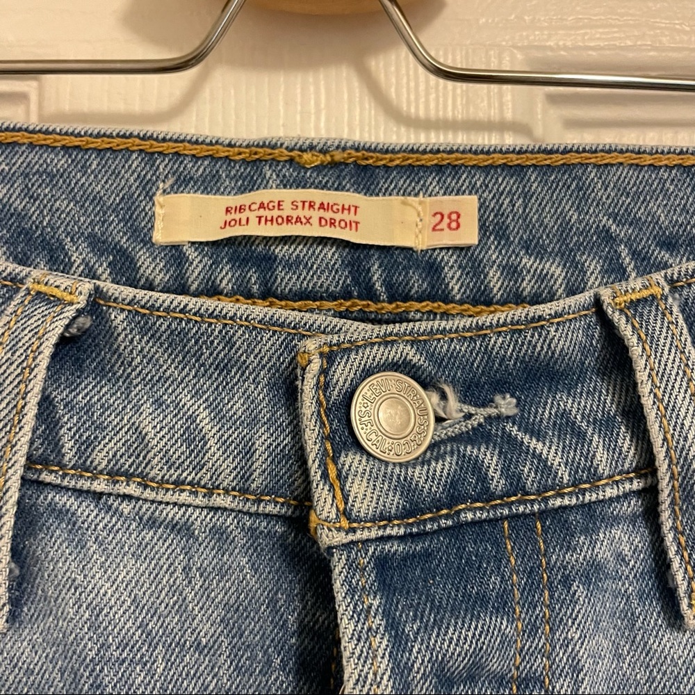 Levi’s ribcage straight ankle jeans - Picture 7 of 11